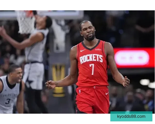 杜兰特独砍四十余分客场逆转险胜关键失误险些葬送胜利