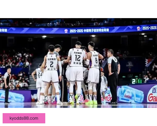 CBA最新排名揭晓 广东深圳稳前四七队争第七五队紧咬北控争十二名